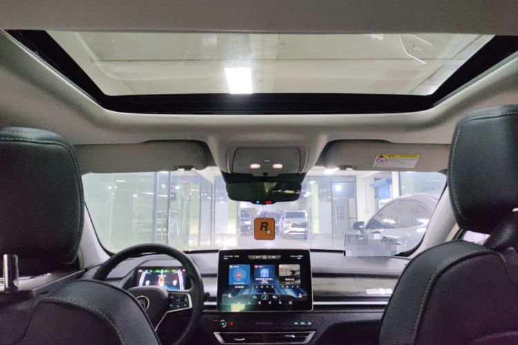Used BYD Qin Pro New Energy 2018 DM 1.5TI Automatic Smart Connect Elite Model Headliner