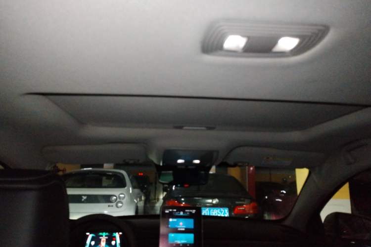 Used BYD Qin Pro New Energy 2018 DM 1.5TI Automatic Smart Connect Elite Model Headliner