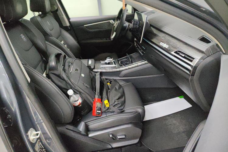 Used BYD Qin Pro New Energy 2018 DM 1.5TI Automatic Smart Connect Elite Model Right Front Seat
