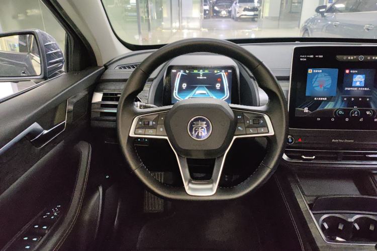 Used BYD Qin Pro New Energy 2018 DM 1.5TI Automatic Smart Connect Elite Model Steering Wheel