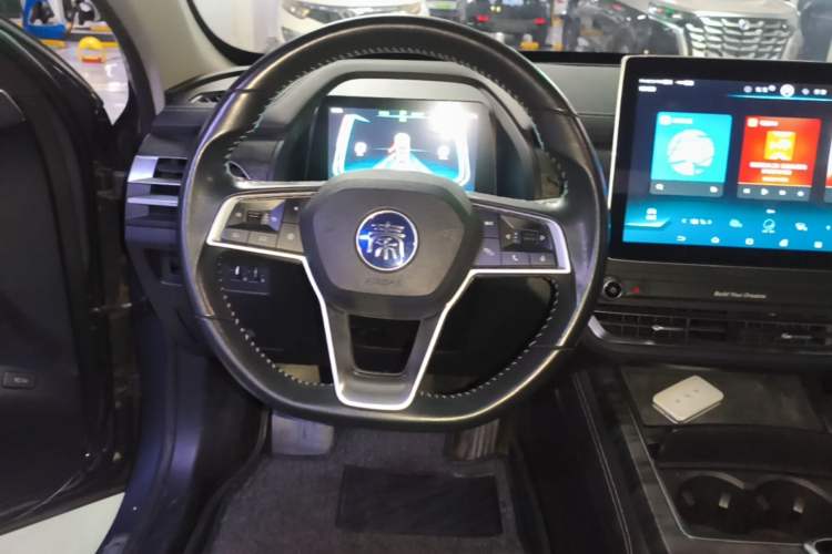 Used BYD Qin Pro New Energy 2018 EV500 Smart Connect Elite Model Steering Wheel