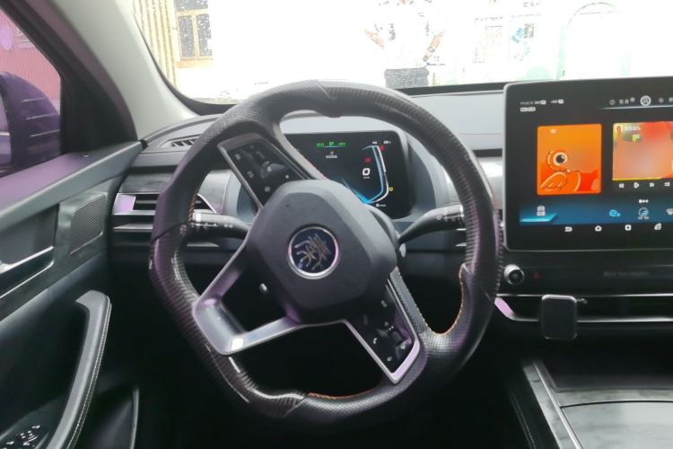 Used BYD Qin Pro New Energy 2018 DM 1.5TI Automatic Smart Connect Elite Model Steering Wheel