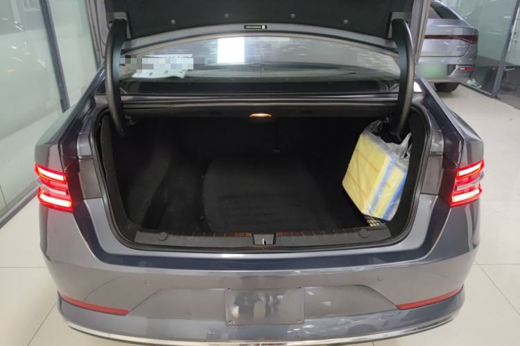 Used BYD Qin Pro New Energy 2018 DM 1.5TI Automatic Smart Connect Elite Model Trunk