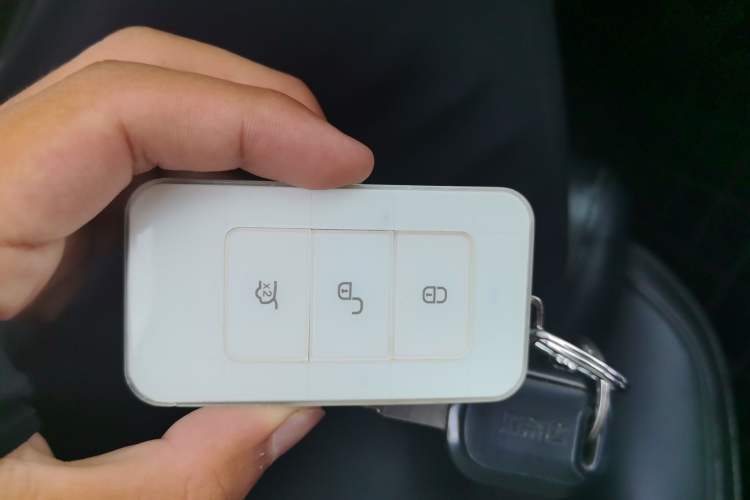 Used BYD Qin Pro New Energy 2018 DM 1.5TI Automatic Smart Connect Elite Model Vehicle Key