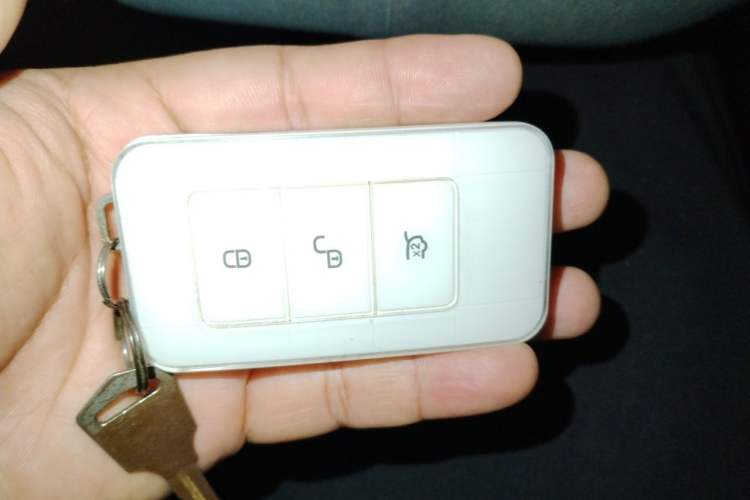 Used BYD Qin Pro New Energy 2018 DM 1.5TI Automatic Smart Connect Elite Model Vehicle Key