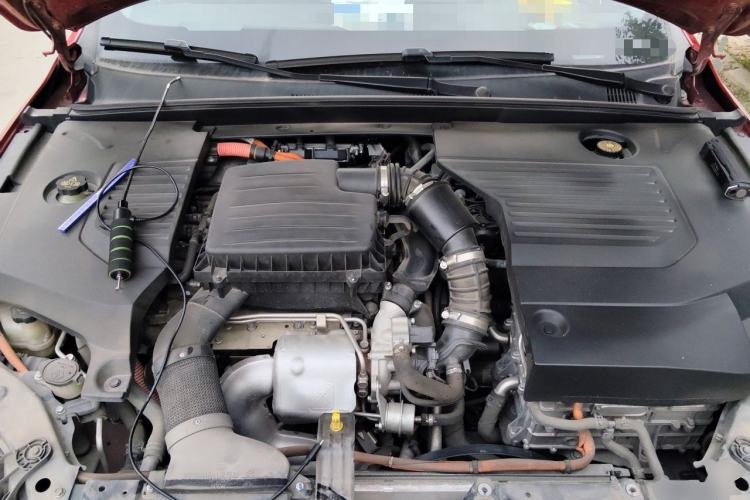 Used BYD Qin Pro New Energy 2018 DM 1.5TI Automatic Smart Connect Dynamic Model Engine Bay