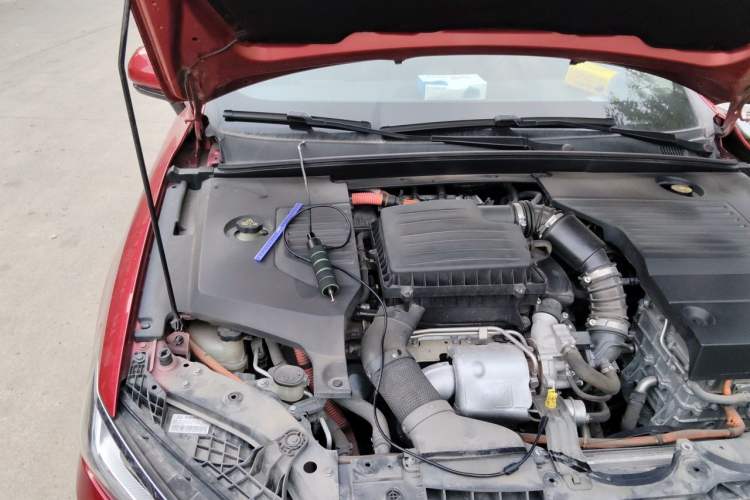 Used BYD Qin Pro New Energy 2018 DM 1.5TI Automatic Smart Connect Dynamic Model Engine Bay Right
