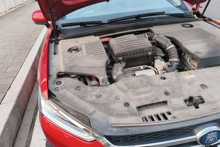 Used BYD Qin Pro New Energy 2018 DM 1.5TI Automatic Smart Connect Elite Model Engine Bay Right