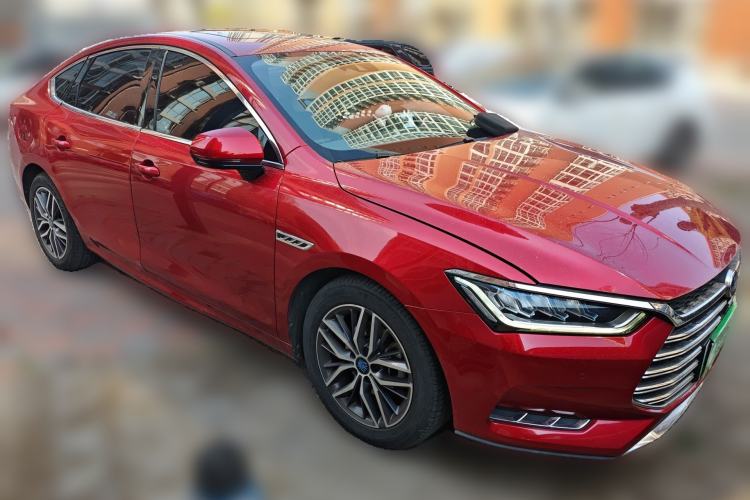 Used BYD Qin Pro New Energy 2018 DM 1.5TI Automatic Smart Connect Elite Model Front Right 45 Deg