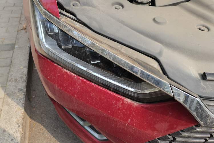 Used BYD Qin Pro New Energy 2018 EV500 Smart Connect Elite Model Right Front Headlight