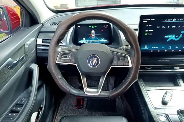Used BYD Qin Pro New Energy 2018 DM 1.5TI Automatic Smart Connect Elite Model Steering Wheel