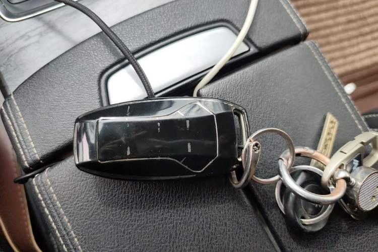 Used BYD Qin Pro New Energy 2018 DM 1.5TI Automatic Smart Connect Dynamic Model Vehicle Key