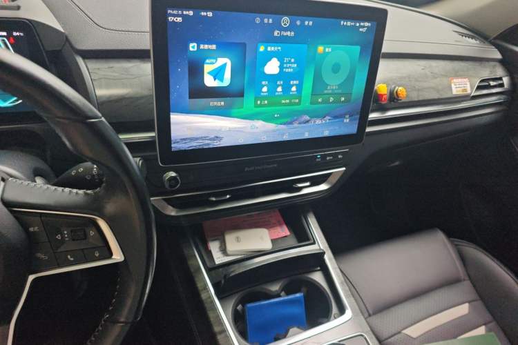 Used BYD Qin Pro New Energy 2018 DM 1.5TI Automatic Smart Connect Elite Model Audio And AC Panel
