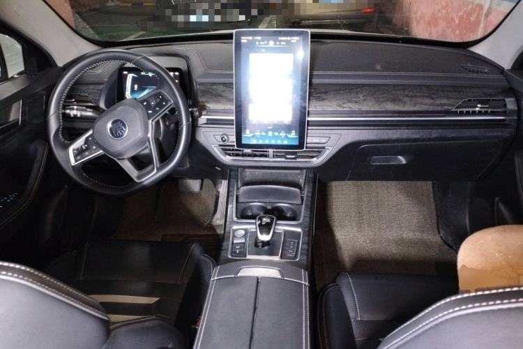 Used BYD Qin Pro New Energy 2018 EV500 Smart Connect Elite Model Center Console