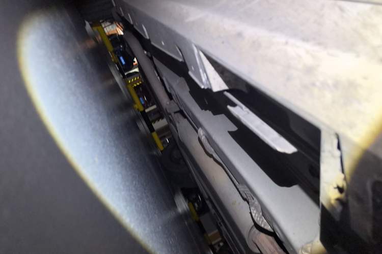 Used BYD Qin Pro New Energy 2018 DM 1.5TI Automatic Smart Connect Elite Model Chassis Front Right