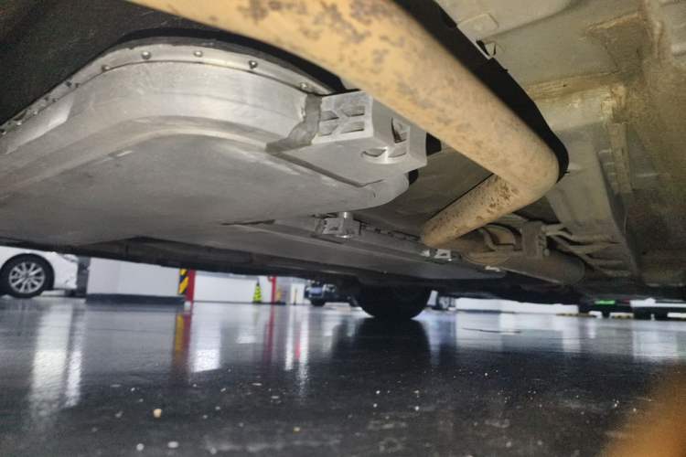Used BYD Qin Pro New Energy 2018 DM 1.5TI Automatic Smart Connect Dynamic Model Chassis Rear Right