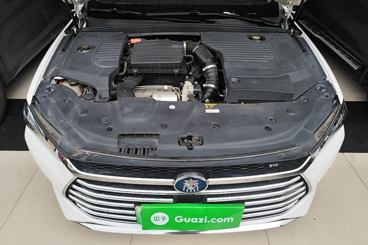 Used BYD Qin Pro New Energy 2018 DM 1.5TI Automatic Smart Connect Elite Model Engine Bay