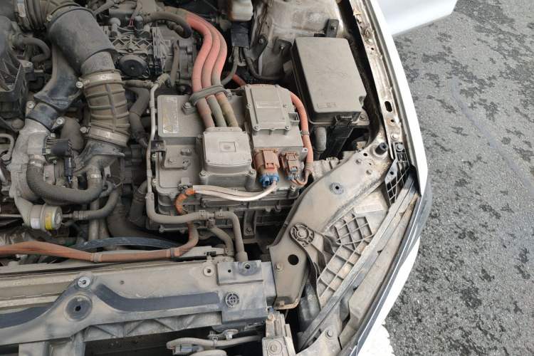 Used BYD Qin Pro New Energy 2018 DM 1.5TI Automatic Smart Connect Elite Model Engine Bay Left