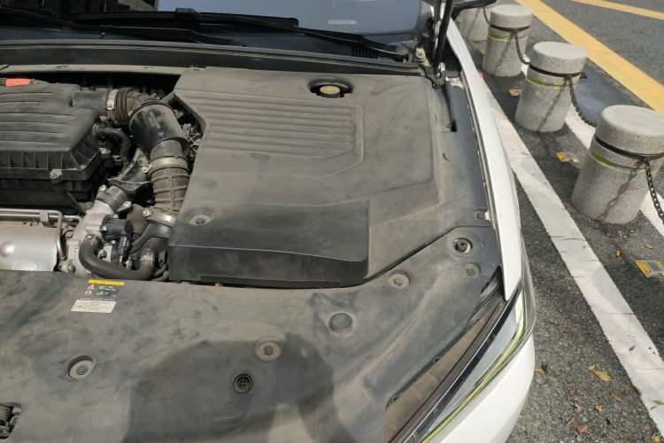 Used BYD Qin Pro New Energy 2018 DM 1.5TI Automatic Smart Connect Elite Model Engine Bay Left