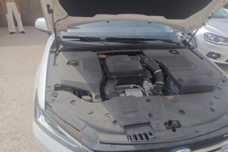 Used BYD Qin Pro New Energy 2018 DM 1.5TI Automatic Smart Connect Elite Model Engine Bay Right