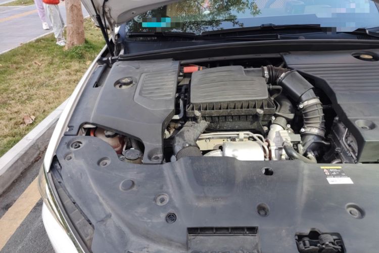 Used BYD Qin Pro New Energy 2018 DM 1.5TI Automatic Smart Connect Enjoyment Model Engine Bay Right