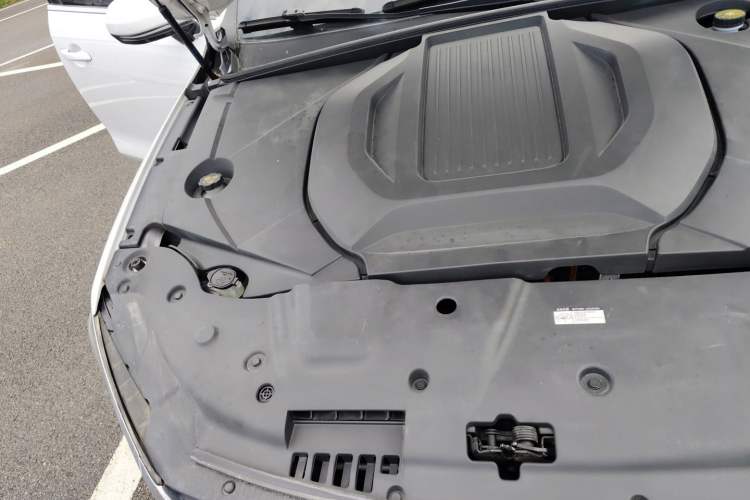 Used BYD Qin Pro New Energy 2018 EV500 Smart Connect Elite Model Engine Bay Right