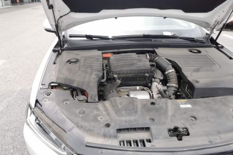 Used BYD Qin Pro New Energy 2018 DM 1.5TI Automatic Smart Connect Elite Model Engine Bay Right