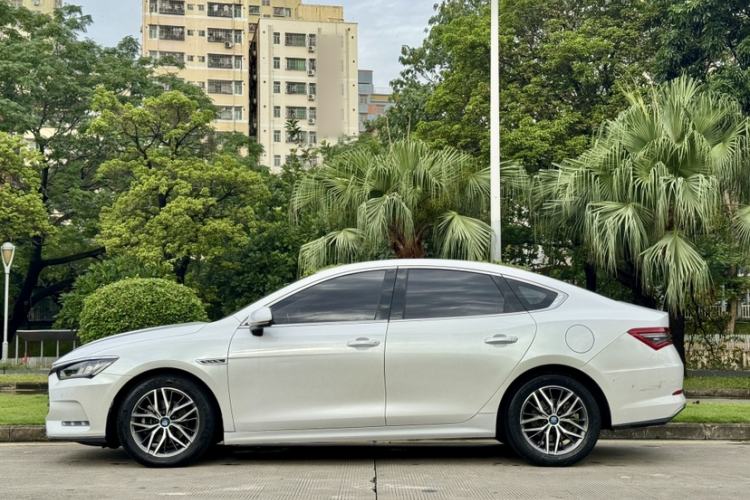 Used BYD Qin Pro New Energy 2018 DM 1.5TI Automatic Smart Connect Enjoyment Model Exterior 1