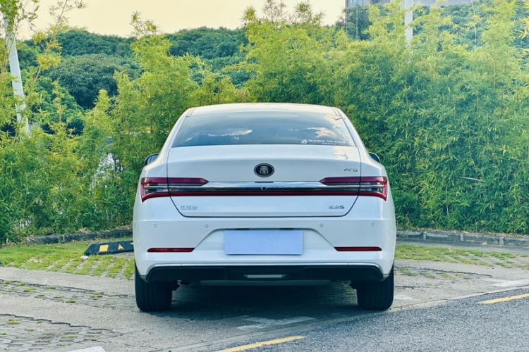 Used BYD Qin Pro New Energy 2018 DM 1.5TI Automatic Smart Connect Elite Model Exterior 1