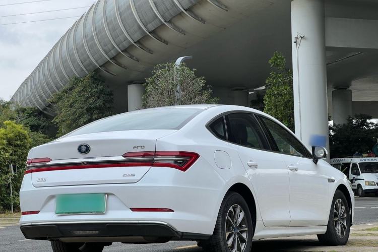 Used BYD Qin Pro New Energy 2018 DM 1.5TI Automatic Smart Connect Dynamic Model Exterior 4