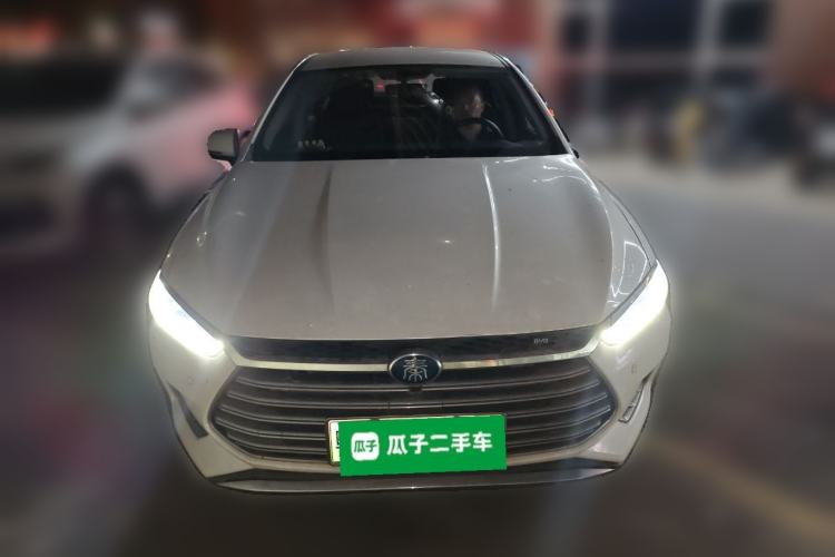 Used BYD Qin Pro New Energy 2018 DM 1.5TI Automatic Smart Connect Dynamic Model Front
