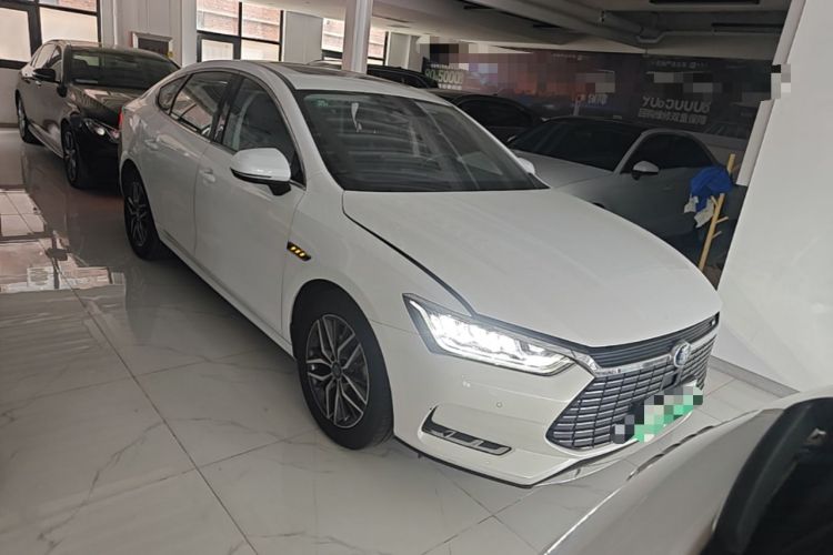 Used BYD Qin Pro New Energy 2018 EV500 Smart Connect Elite Model Front Right 45 Deg