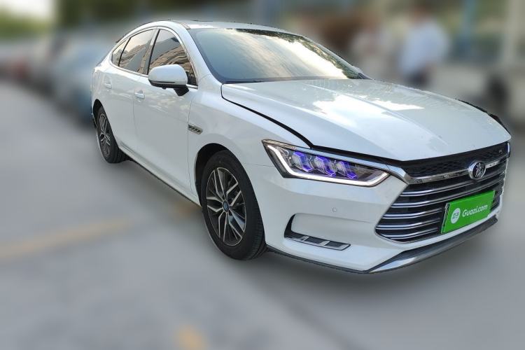 Used BYD Qin Pro New Energy 2018 DM 1.5TI Automatic Smart Connect Enjoyment Model Front Right 45 Deg
