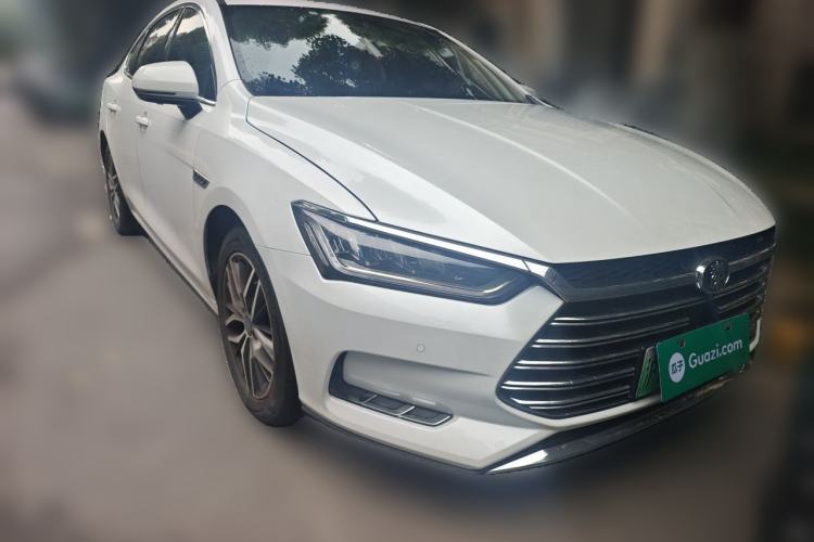 Used BYD Qin Pro New Energy 2018 DM 1.5TI Automatic Smart Connect Elite Model Front Right 45 Deg