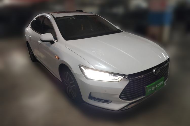 Used BYD Qin Pro New Energy 2018 EV500 Smart Connect Elite Model Front Right 45 Deg