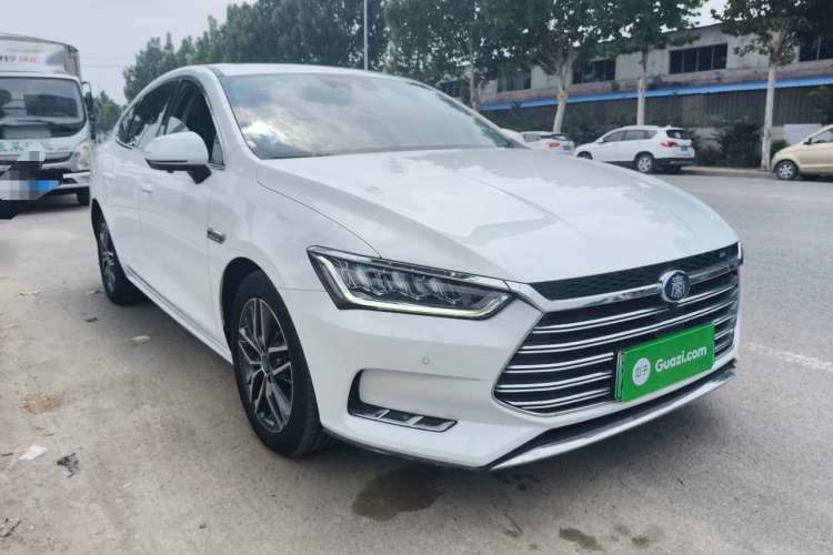 Used BYD Qin Pro New Energy 2018 DM 1.5TI Automatic Smart Connect Enjoyment Model Front Right 45 Deg