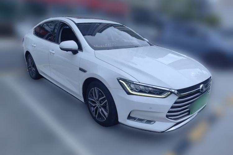 Used BYD Qin Pro New Energy 2018 DM 1.5TI Automatic Smart Connect Enjoyment Model Front Right 45 Deg