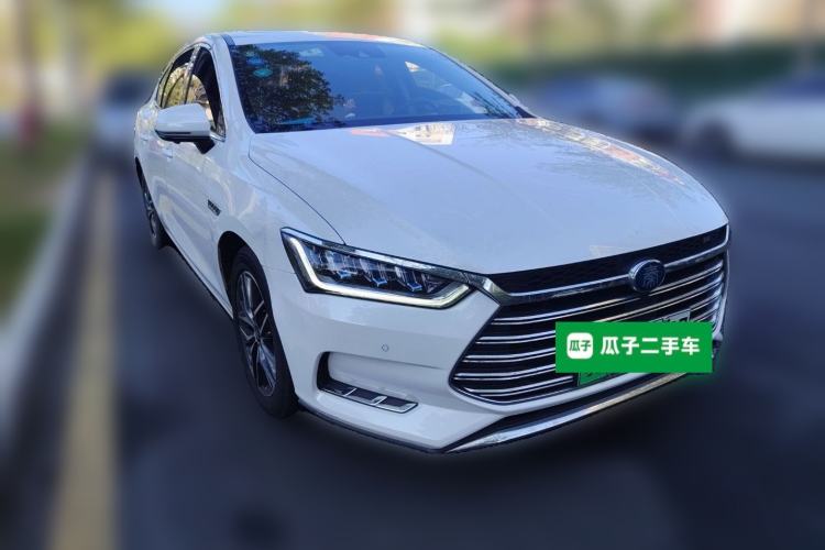 Used BYD Qin Pro New Energy 2018 DM 1.5TI Automatic Smart Connect Enjoyment Model Front Right 45 Deg