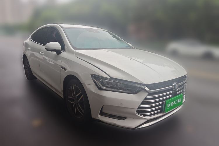 Used BYD Qin Pro New Energy 2018 DM 1.5TI Automatic Smart Connect Elite Model Front Right 45 Deg