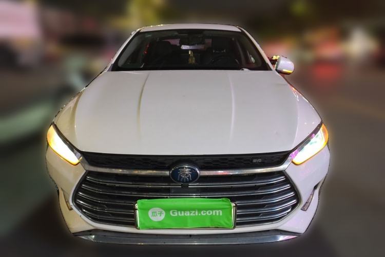 Used BYD Qin Pro New Energy 2018 DM 1.5TI Automatic Smart Connect Dynamic Model Front