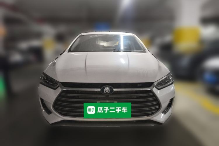 Used BYD Qin Pro New Energy 2018 DM 1.5TI Automatic Smart Connect Dynamic Model Front