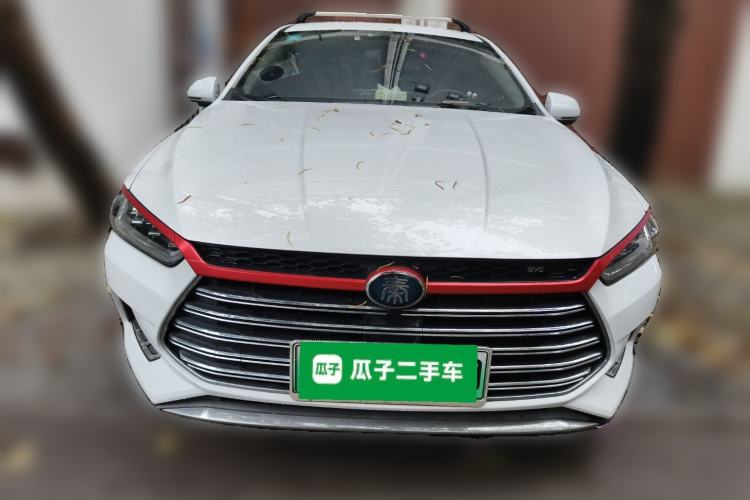 Used BYD Qin Pro New Energy 2018 DM 1.5TI Automatic Smart Connect Dynamic Model Front