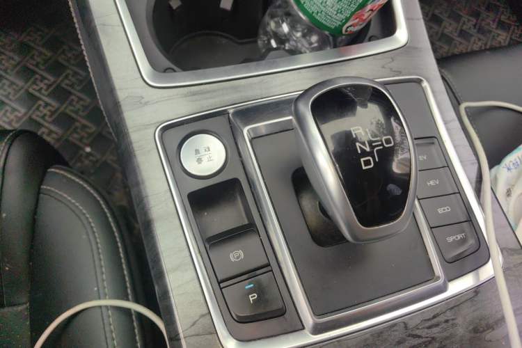 Used BYD Qin Pro New Energy 2018 DM 1.5TI Automatic Smart Connect Enjoyment Model Gear Lever