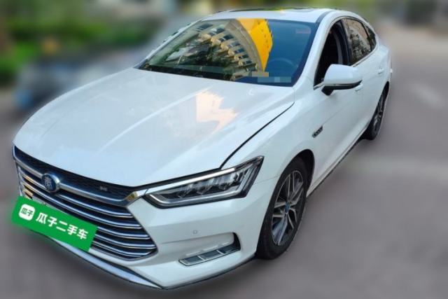 BYD Qin Pro New Energy 2018 DM 1.5TI Automatic Smart Connect Enjoyment Model usata