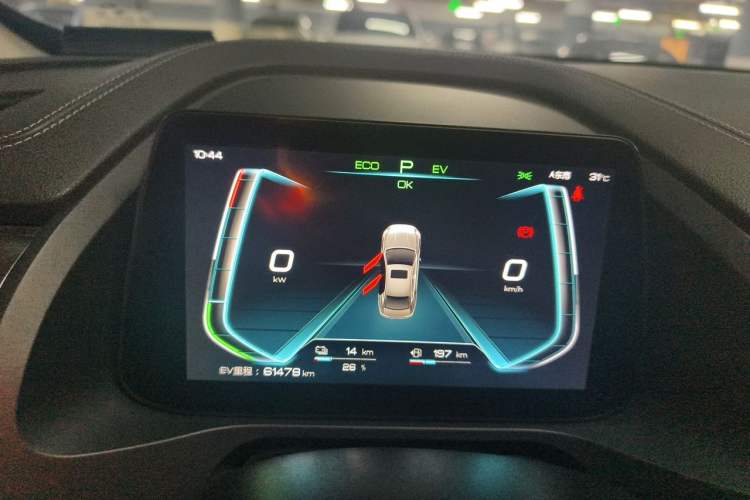 Used BYD Qin Pro New Energy 2018 DM 1.5TI Automatic Smart Connect Dynamic Model Instrument Cluster