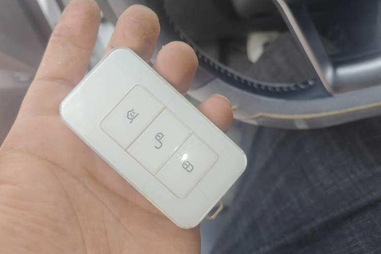 Used BYD Qin Pro New Energy 2018 DM 1.5TI Automatic Smart Connect Elite Model Interior 1