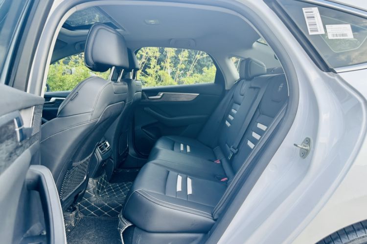 Used BYD Qin Pro New Energy 2018 DM 1.5TI Automatic Smart Connect Elite Model Interior 3