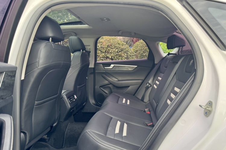 Used BYD Qin Pro New Energy 2018 DM 1.5TI Automatic Smart Connect Enjoyment Model Interior 5