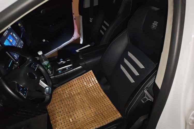 Used BYD Qin Pro New Energy 2018 DM 1.5TI Automatic Smart Connect Enjoyment Model Left Front Seat