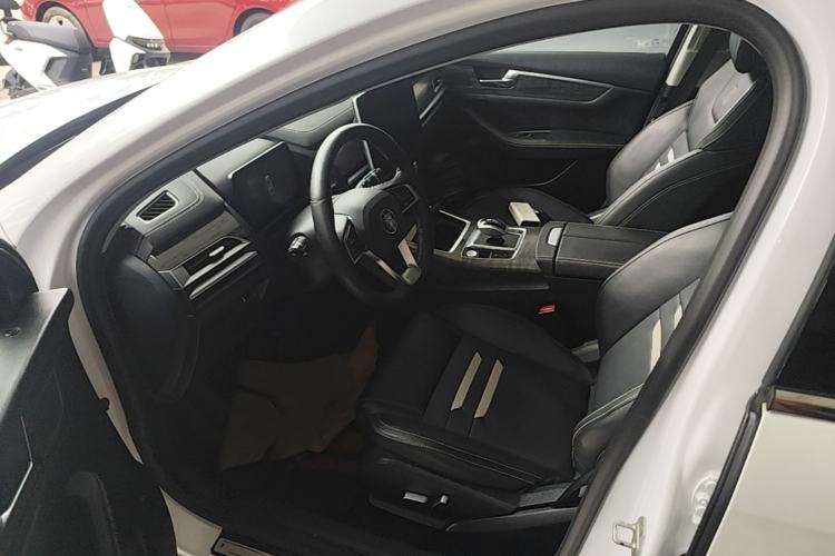 Used BYD Qin Pro New Energy 2018 DM 1.5TI Automatic Smart Connect Elite Model Left Front Seat